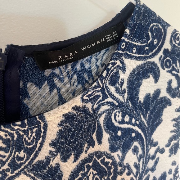 Zara paisley peplum top - Picture 2 of 4